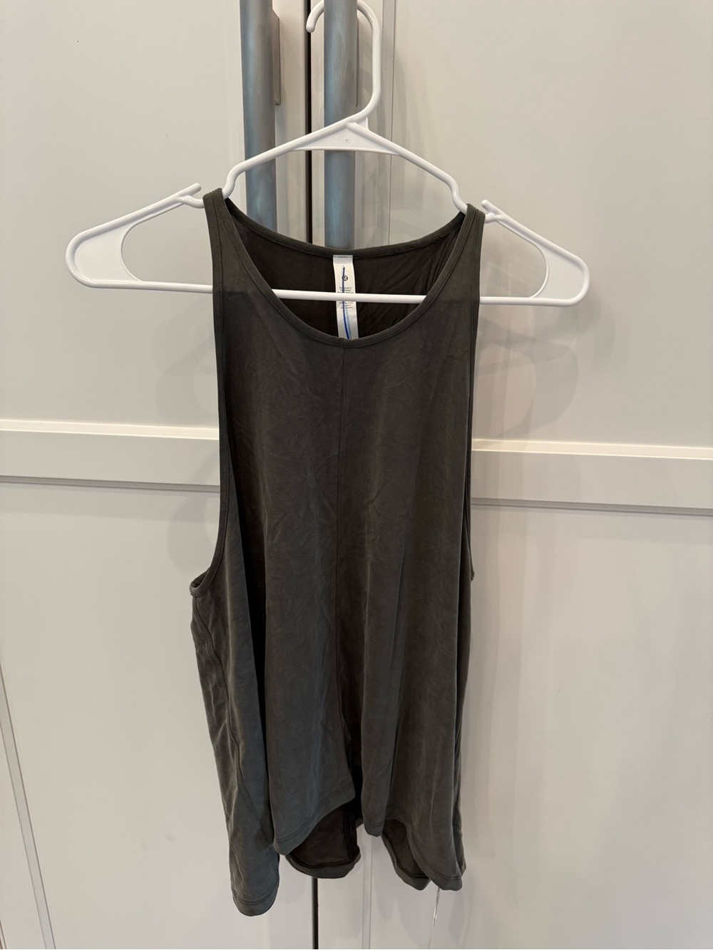 Lululemon NWT Women’s Sleeveless Tank Top - Charcoal Gray
